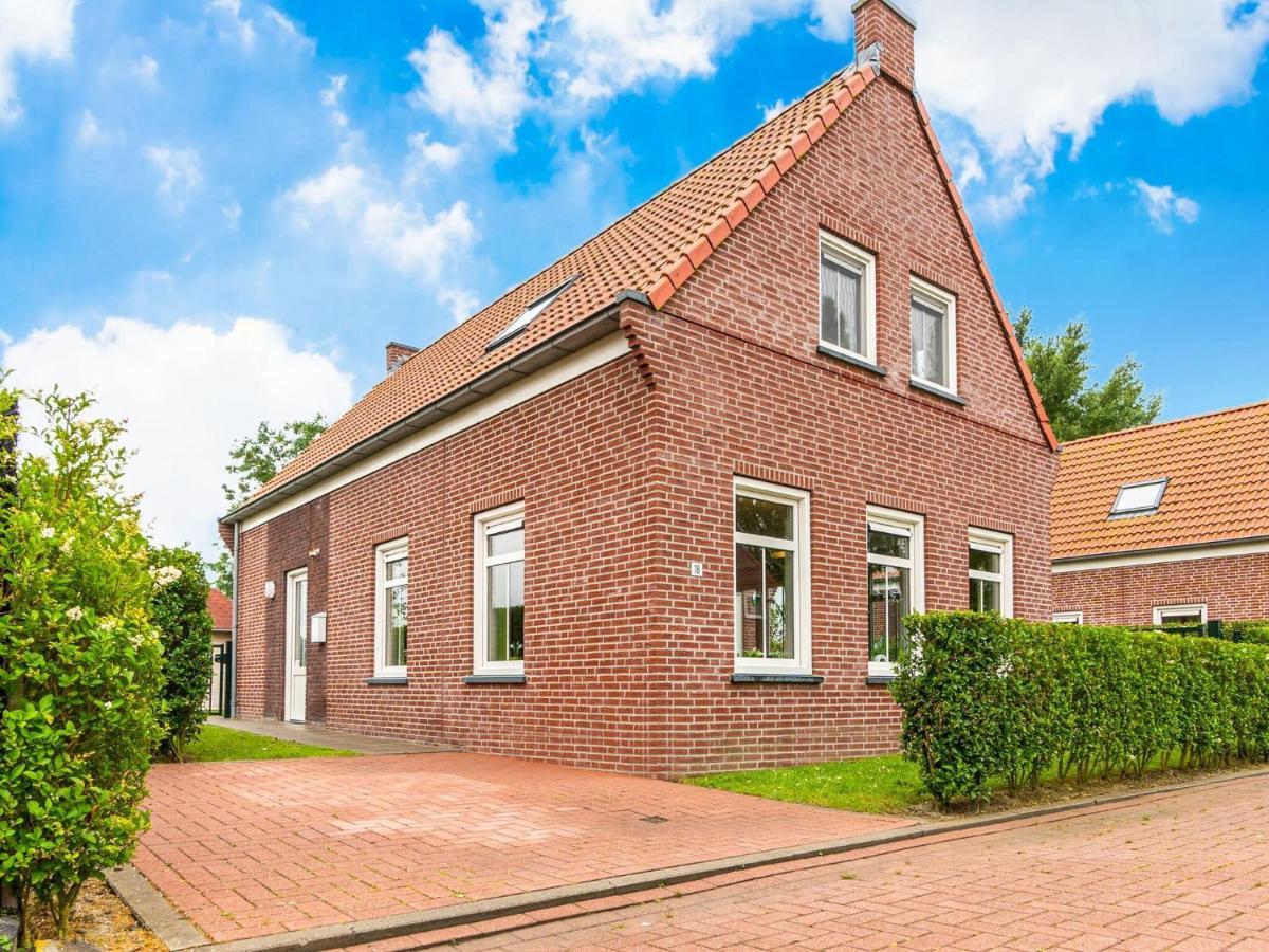 Cozy Detached House Near Breskens With Garden And Two Nice Terraces Zimmer foto
